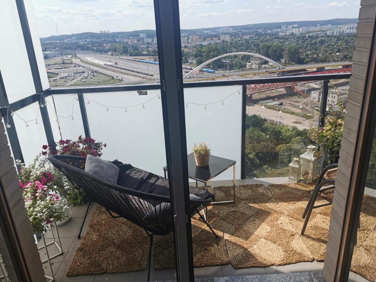 Apartament Przy Bursztynowym Stadionie Gdansk Exterior foto